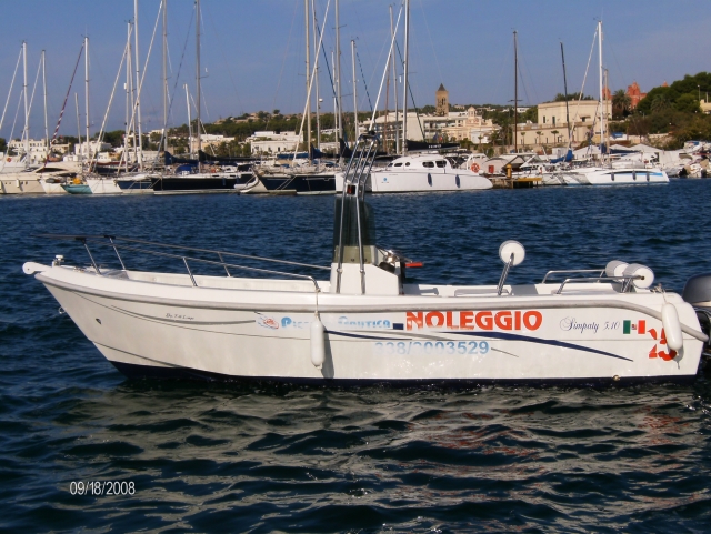  simpaty-5-renta-barco-nautico-pequeno.10 40 cv 5 plazas.jpg 